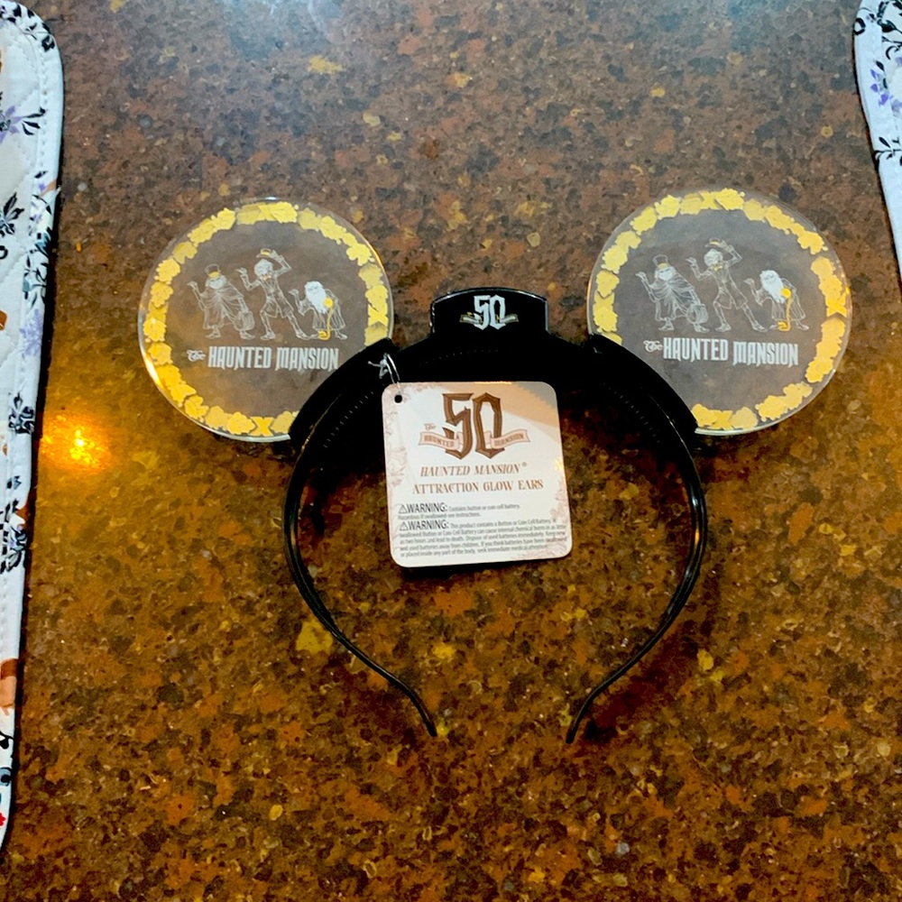 NWT Haunted Mansion 50th Anniversary Ears that Light Up!
